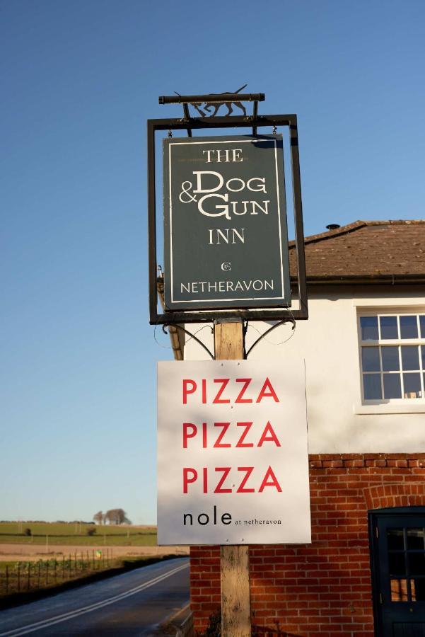 The Dog & Gun Inn Netheravon Eksteriør bilde